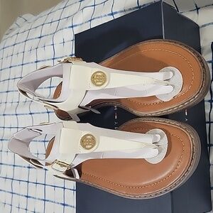 Tommy Hilfiger Bennia Thongs Sandals